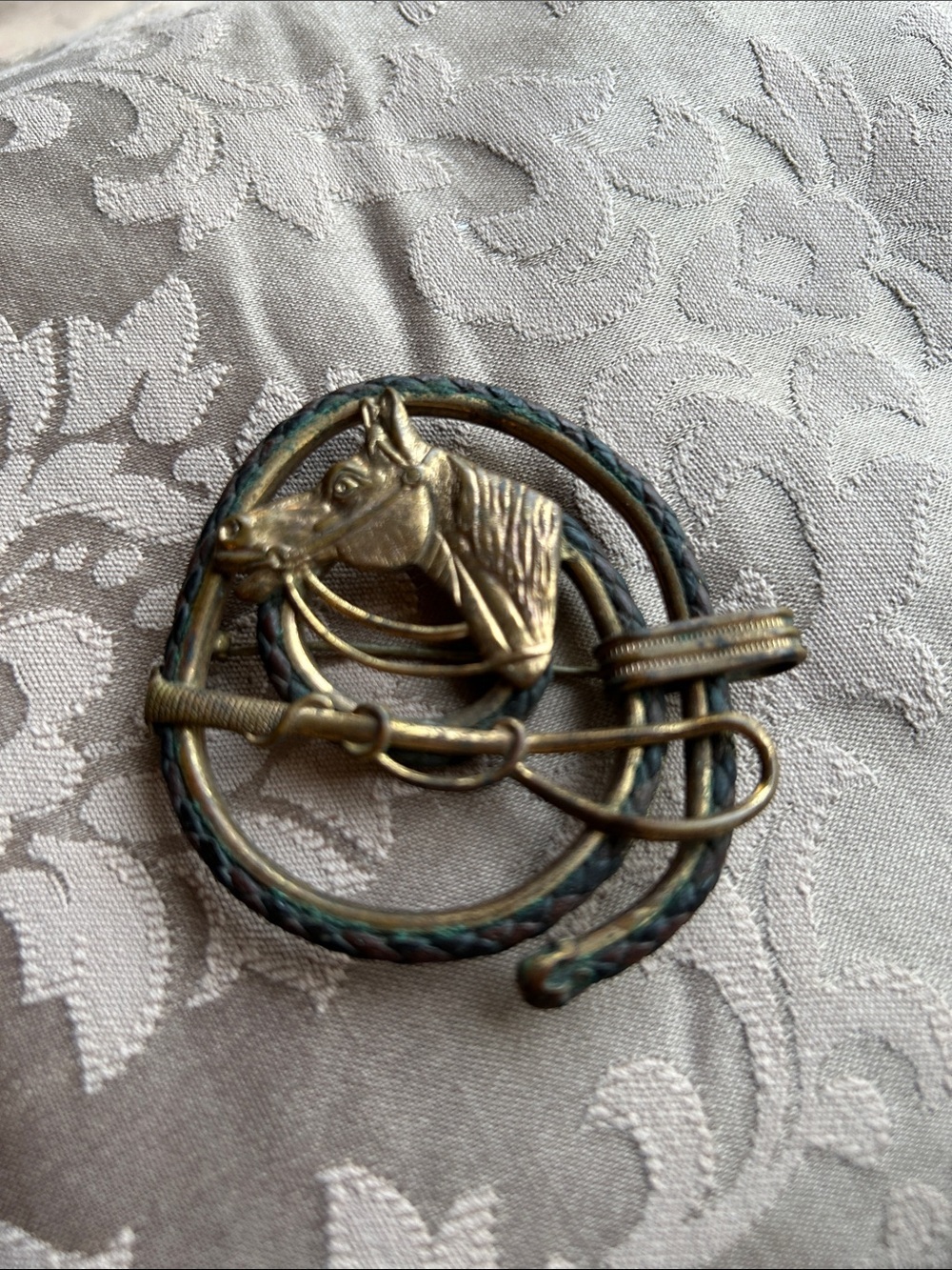 Vintage Horse Head Lariat Brooch in Brass and Patina 2 1/2”